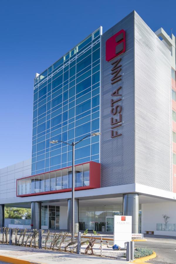 Fiesta Inn Celaya Galerias Εξωτερικό φωτογραφία