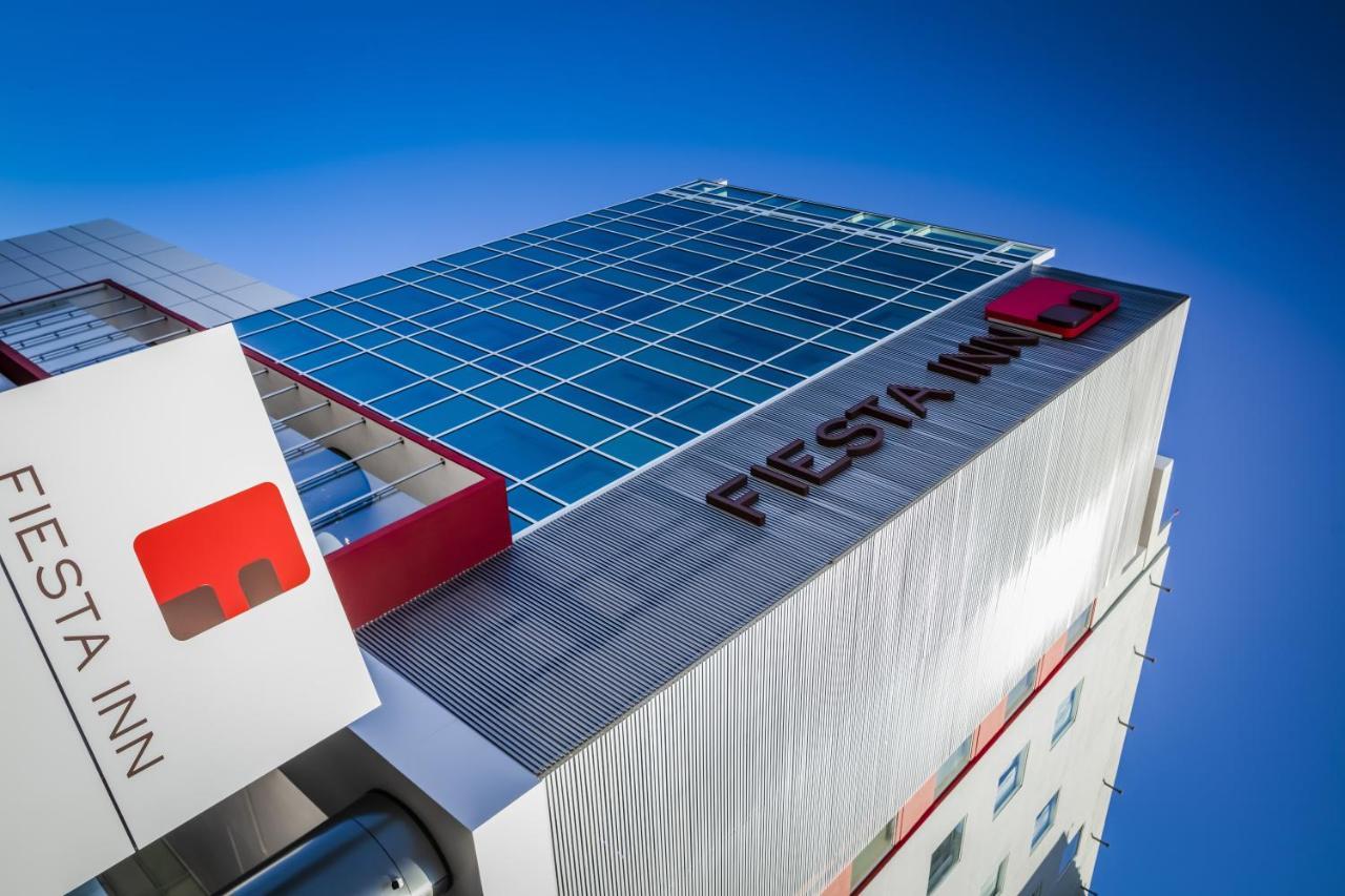 Fiesta Inn Celaya Galerias Εξωτερικό φωτογραφία