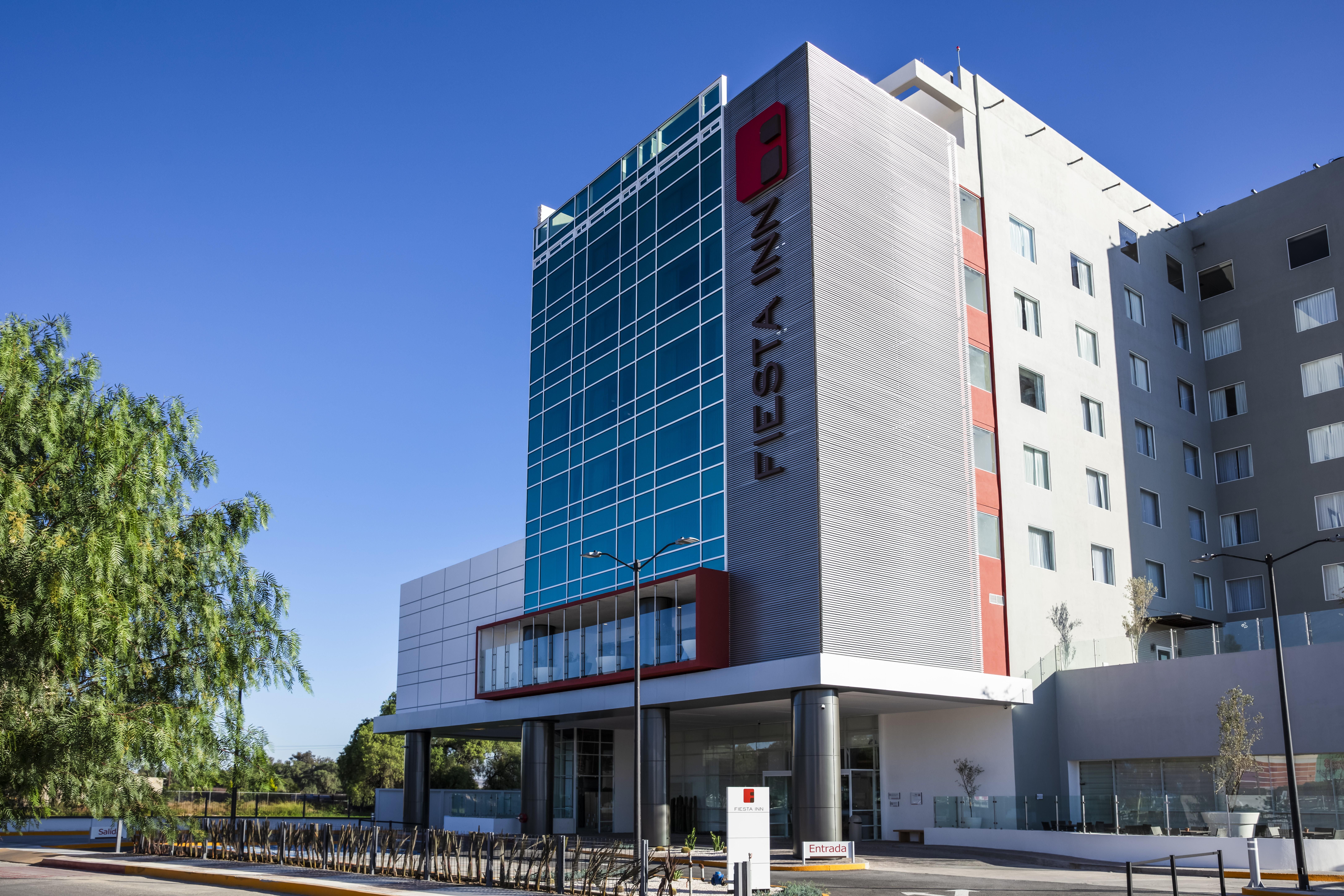 Fiesta Inn Celaya Galerias Εξωτερικό φωτογραφία