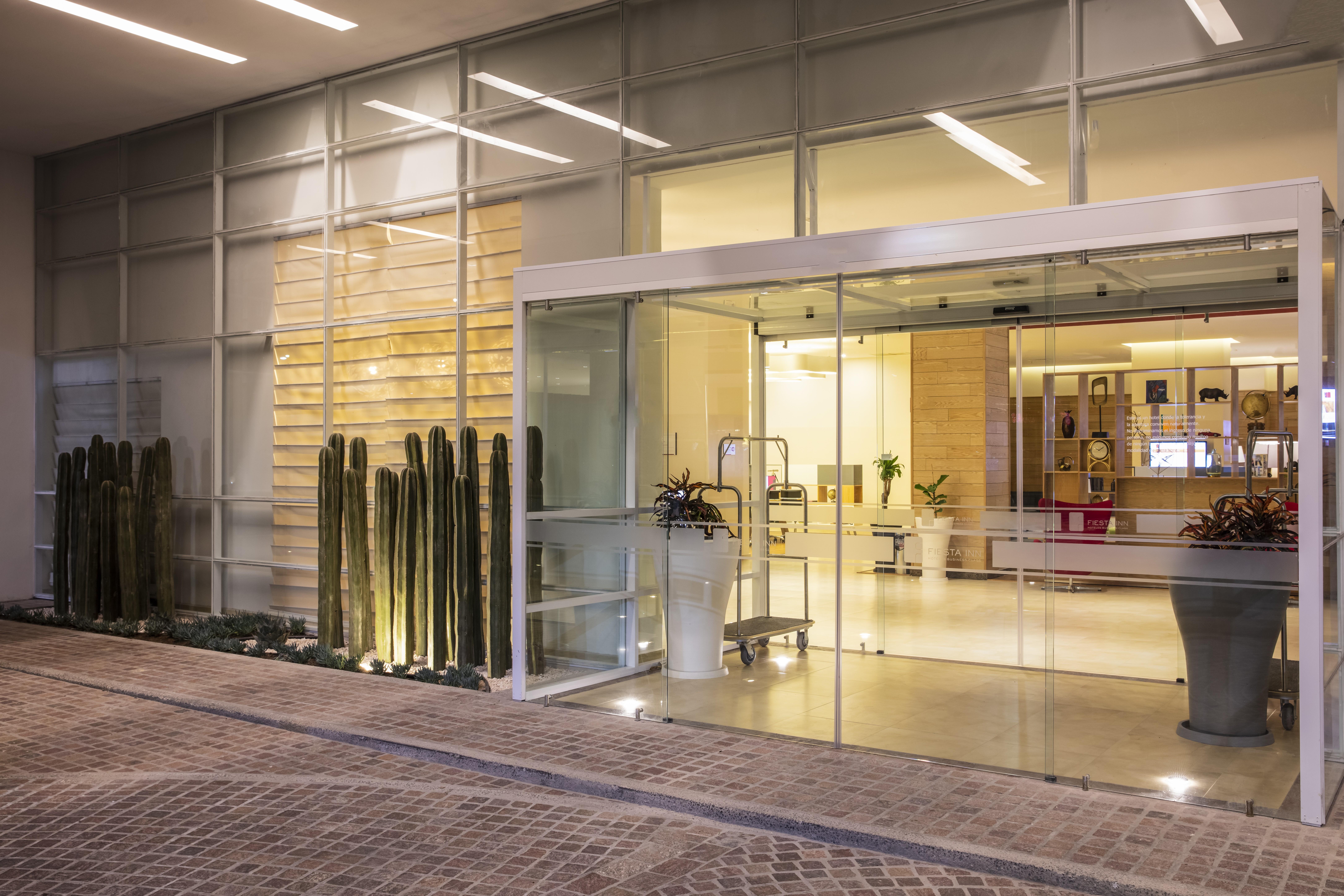 Fiesta Inn Celaya Galerias Εξωτερικό φωτογραφία